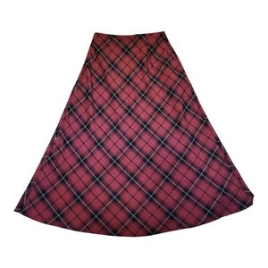 Uniqlo Women's Red and Black Plaid A-line Skirt - Size S